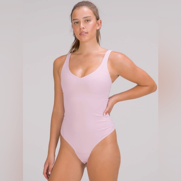NWT Lululemon Thong Align Bodysuit Removable Bra Pads Velvet Dust Size 10 - Picture 3 of 11